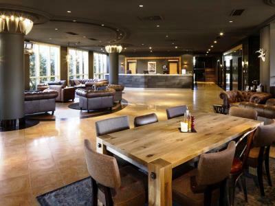 Pentahotel Hotel 4*