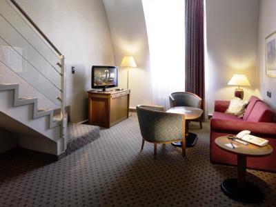 Pentahotel Hotel